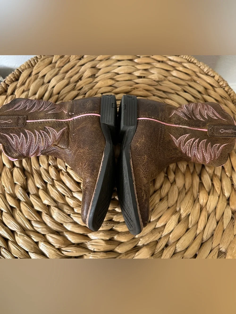 Ariat brand kids